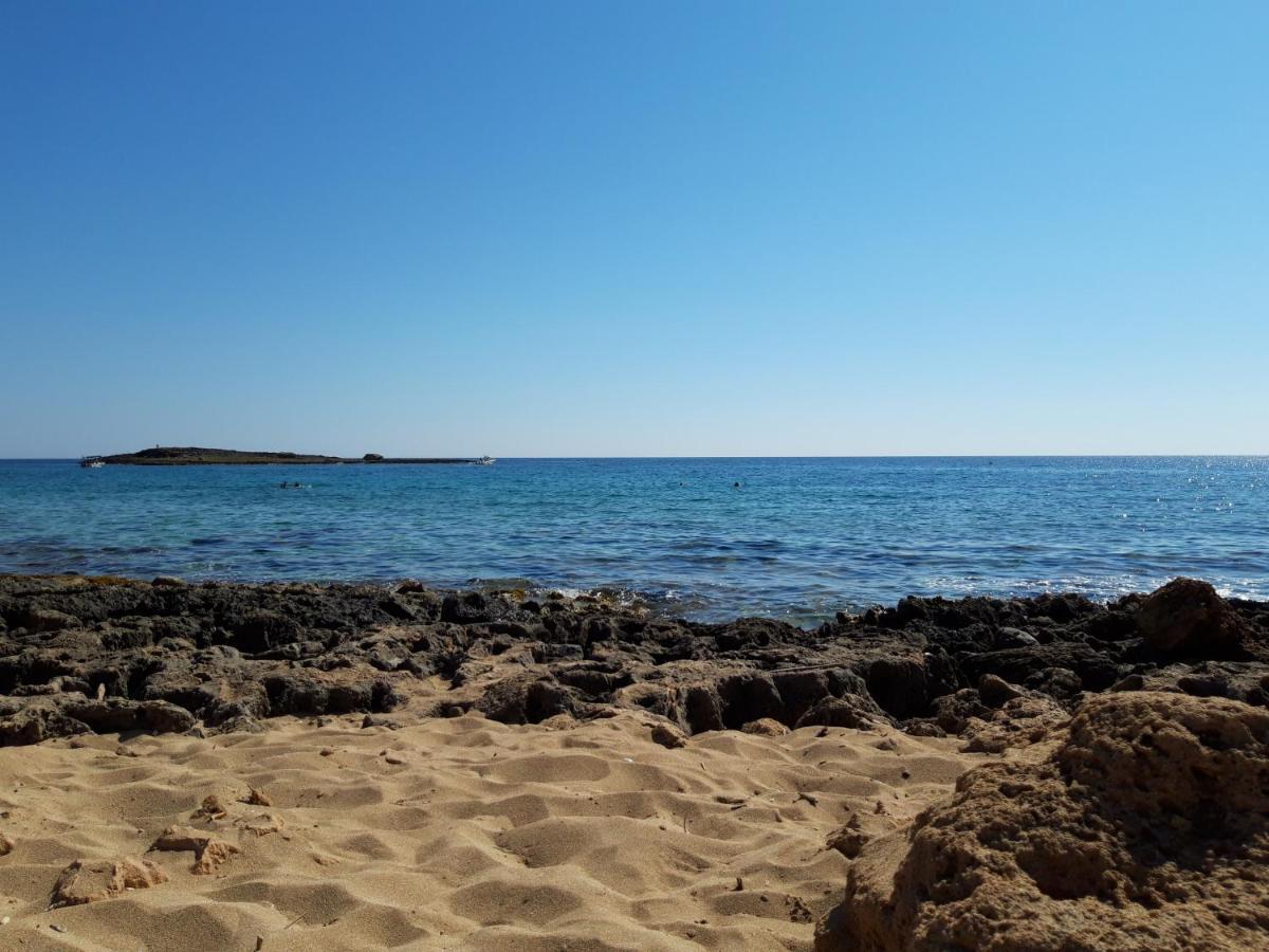 Li Pumi Bed and Breakfast Alliste Εξωτερικό φωτογραφία